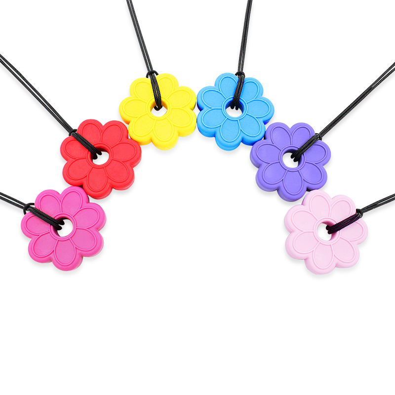 CalmNest Flower Chew Necklace